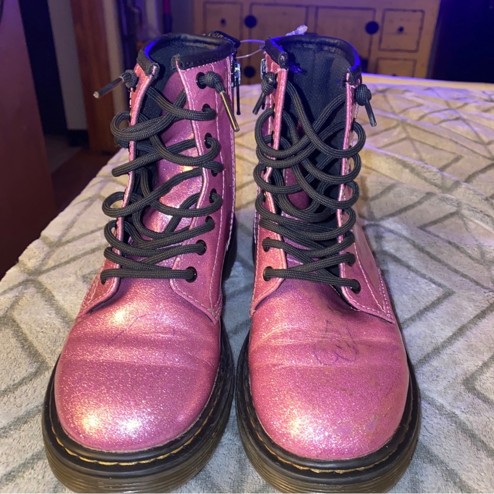 Girls Dr martens size 2 pink glitter